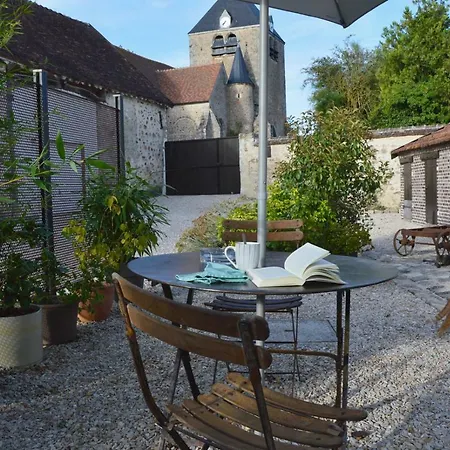 Astrolabe Hébergement de vacances La Villeneuve-au-Châtelot